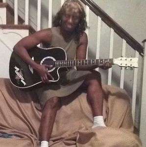 Meet your Posher, Charlene